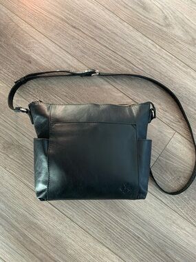 Patricia Nash Black Leather Compact Crossbody - Aveley